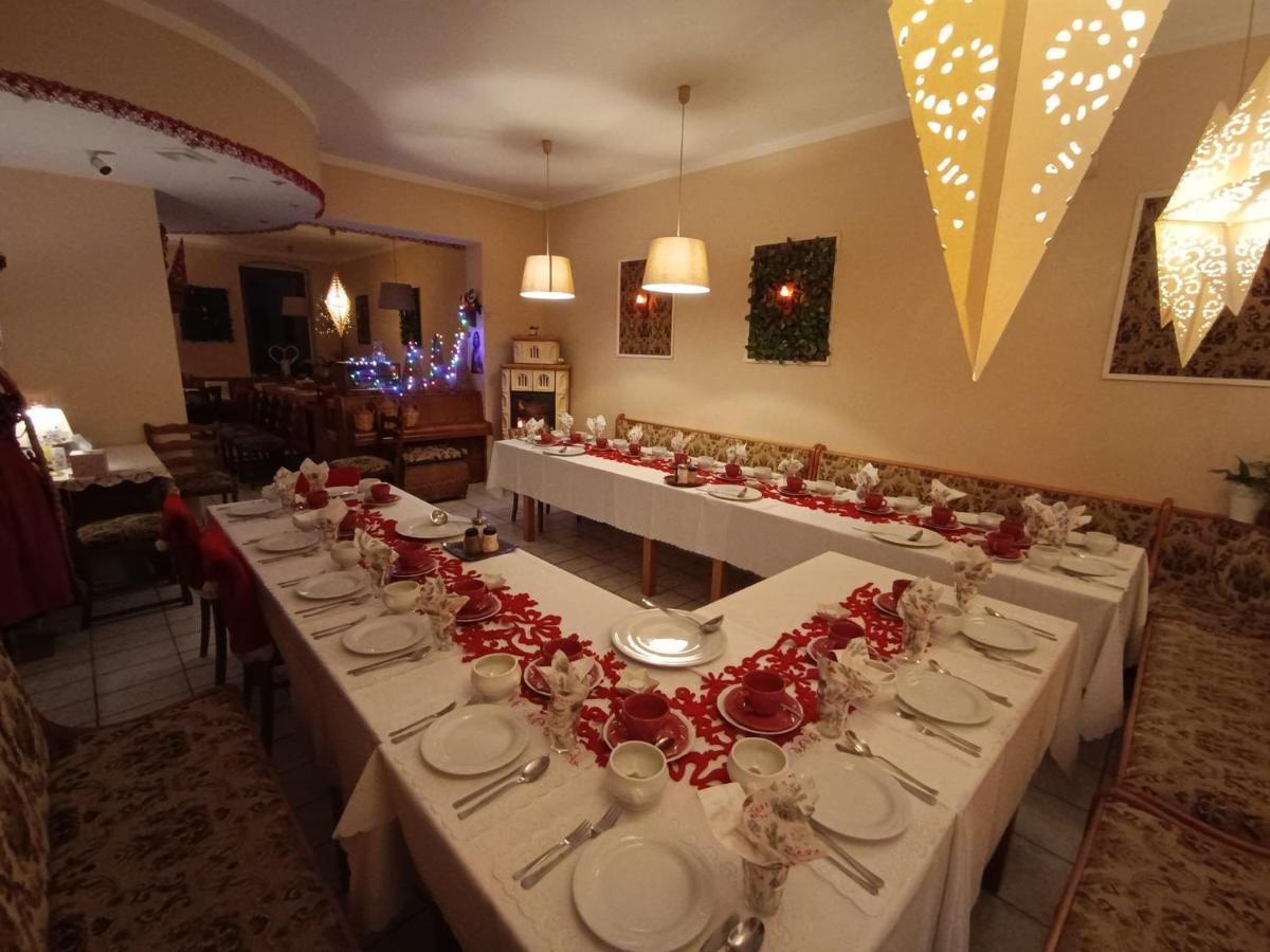 Alba Gora Sw Anny Restauracja I Pokoje Gora Swietej Anny Exterior foto