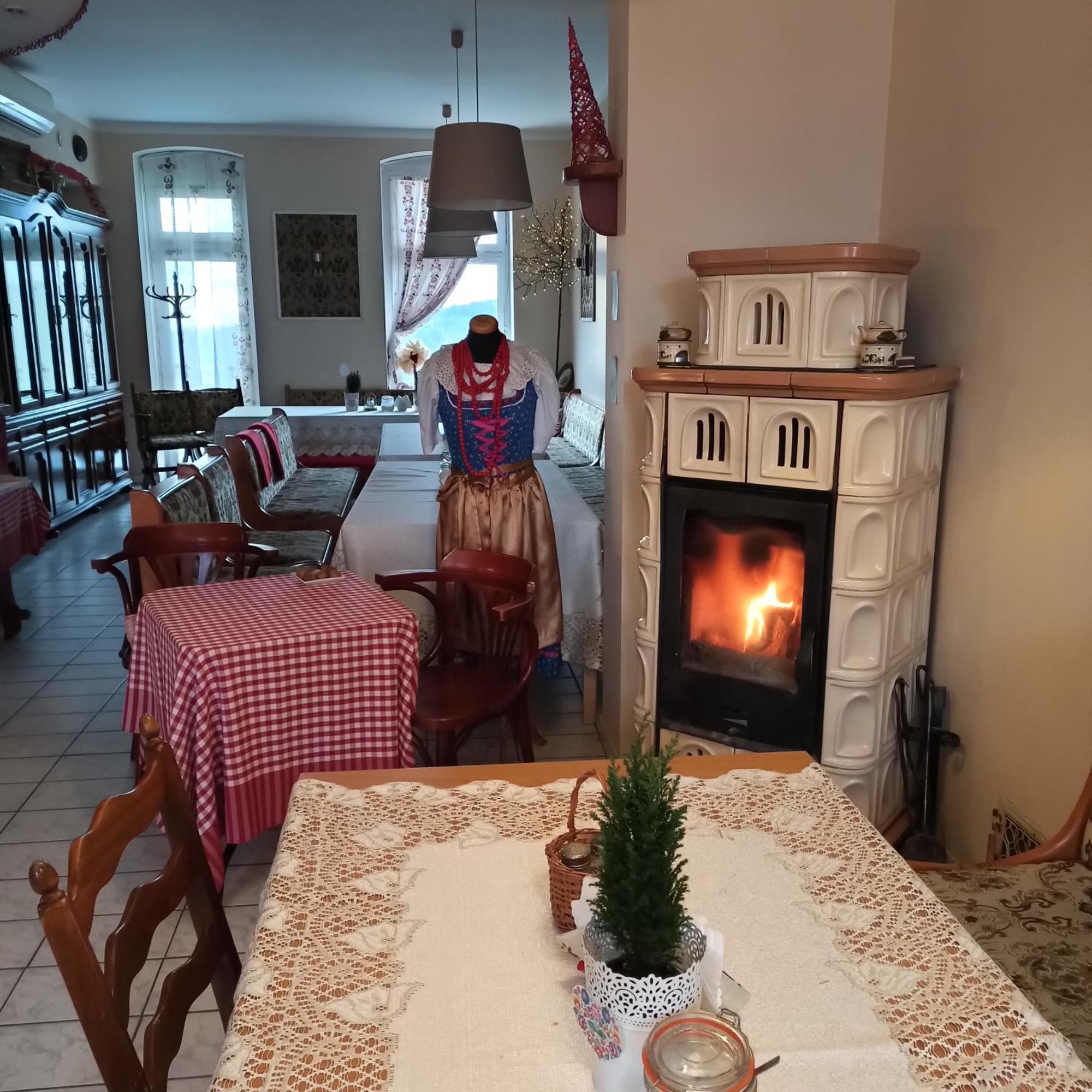 Alba Gora Sw Anny Restauracja I Pokoje Gora Swietej Anny Exterior foto